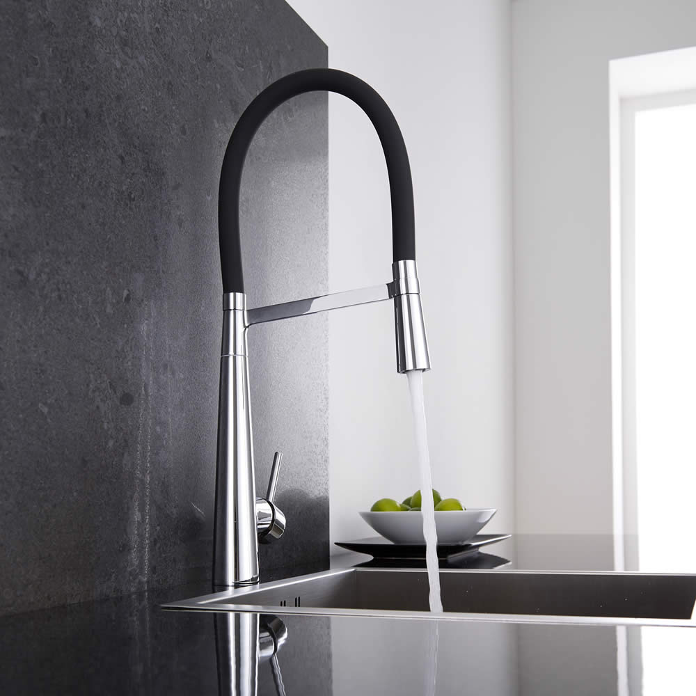 Grifo Mezclador de Cocina Negro con Ducha Extraíble