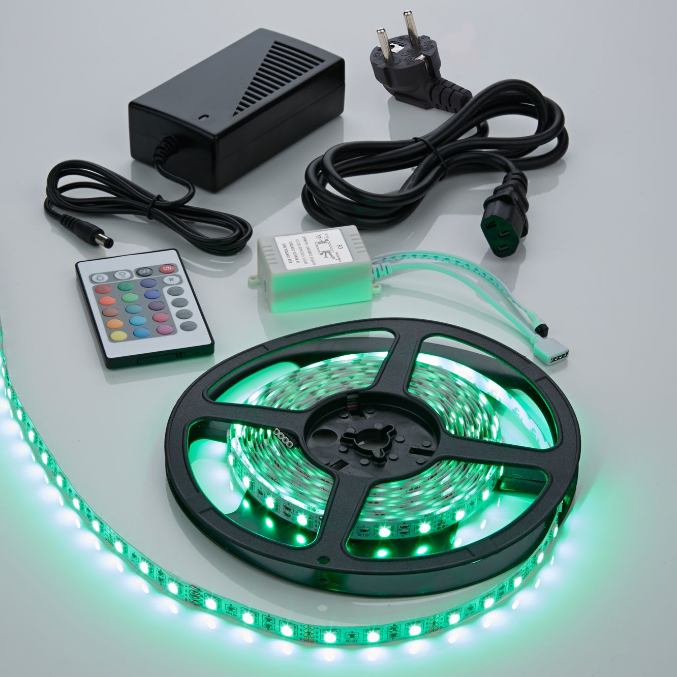 Biard Tira de Luces LED 5050 RGB 5 Metros Blanco Brillante con RGB Rojo Verde y Azul