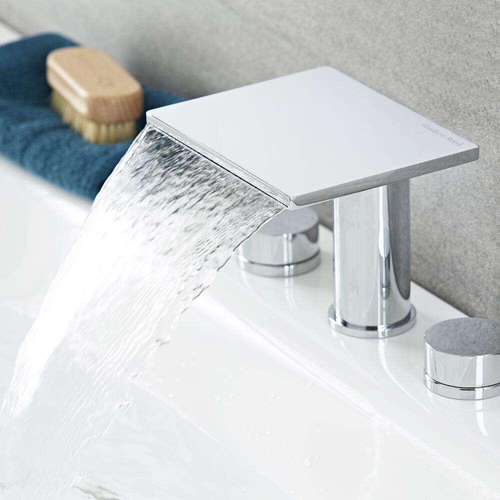 Batería de 3 Agujeros con Grifo a Cascada para Lavabo o Bañera - Blade