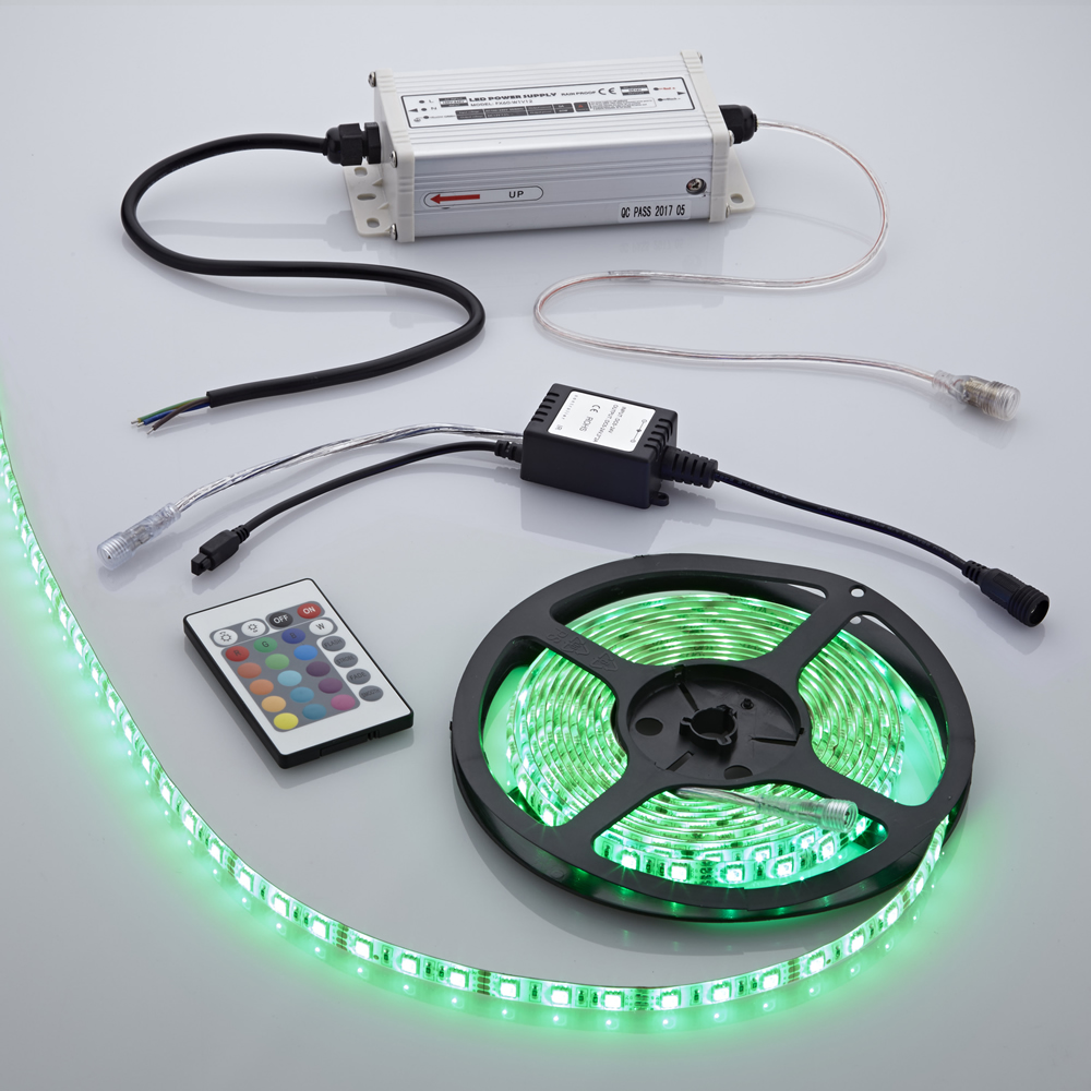 Tira de Luces LED de 5 Metros de Alimentación Eléctrica y Mando de Control
