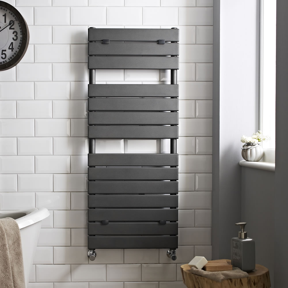 Radiador Toallero Plano - Antracita - 1213mm x 500mm x 45mm - 489 Vatios - Elgin