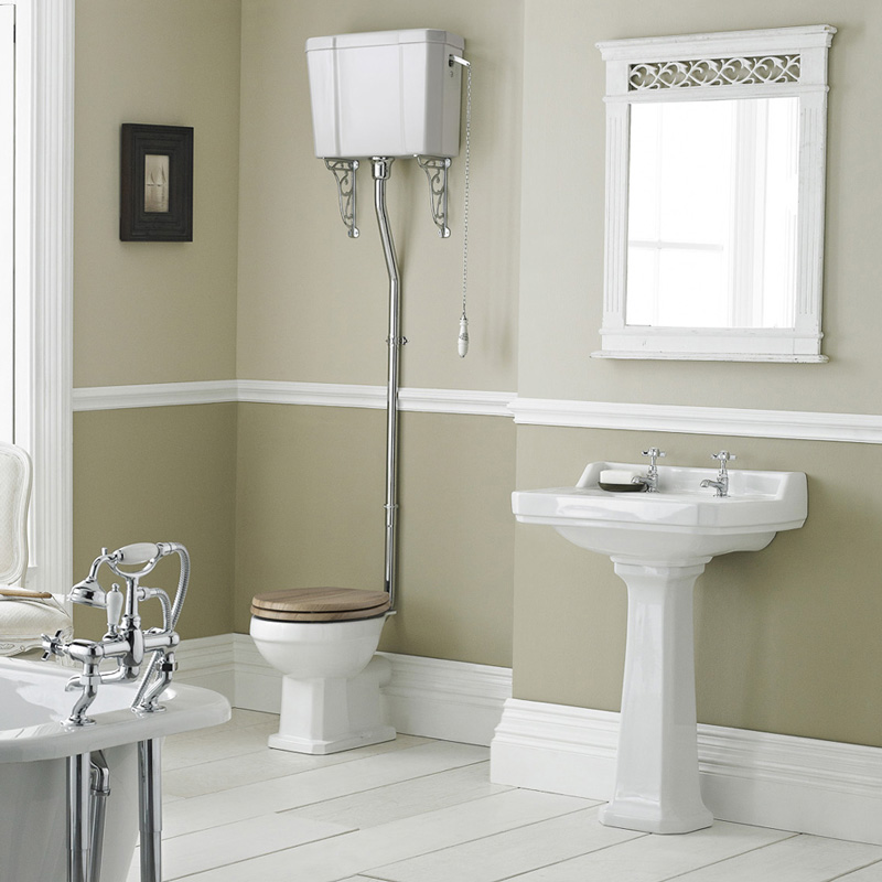 Conjunto de Baño Completo con Inodoro, Cisterna Alta Suspendida y Lavabo de 560mm de Cerámica Blanca Completo con Opción de Distintas Tapas de WC - Retro