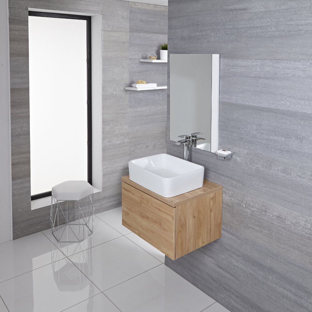 Mueble de Lavabo Moderno de 600mm de Color Roble Dorado con Lavabo de Sobre Encimera para Baño Disponible con Opción LED - Newington