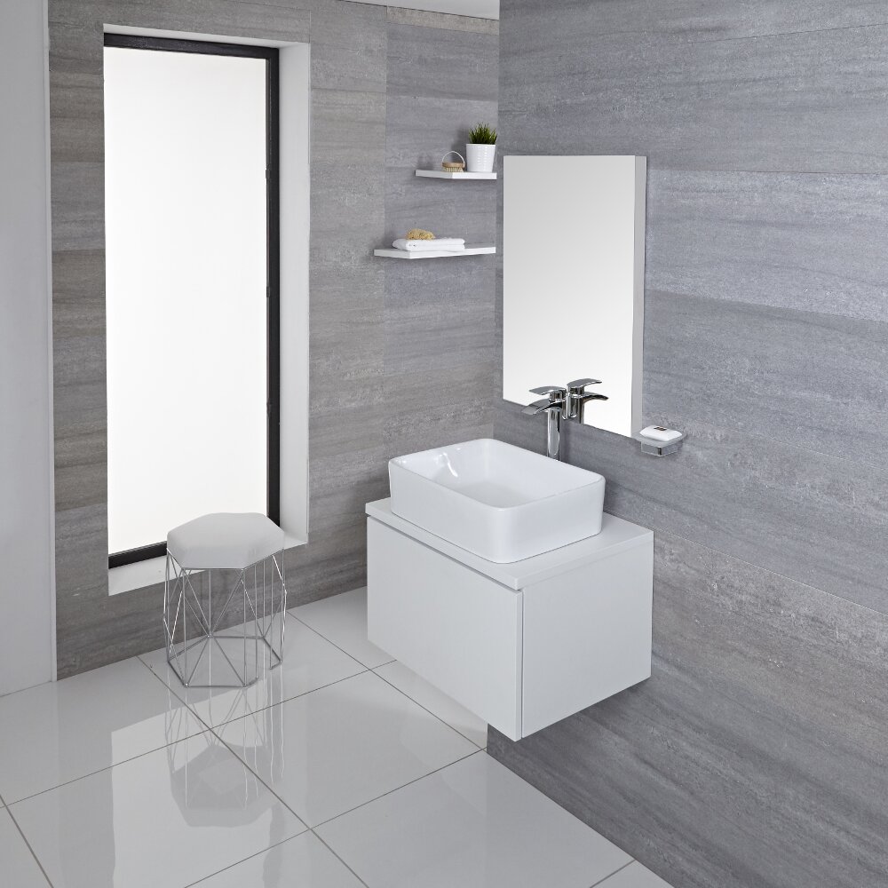 Mueble de Lavabo Moderno de 600mm de Color Blanco Opaco con Lavabo de Sobre Encimera para Baño Disponible con Opción LED - Newington
