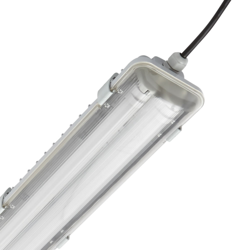 Regleta LED IP65 665 x 118 x 83mm con 2 Tubos LED 22W