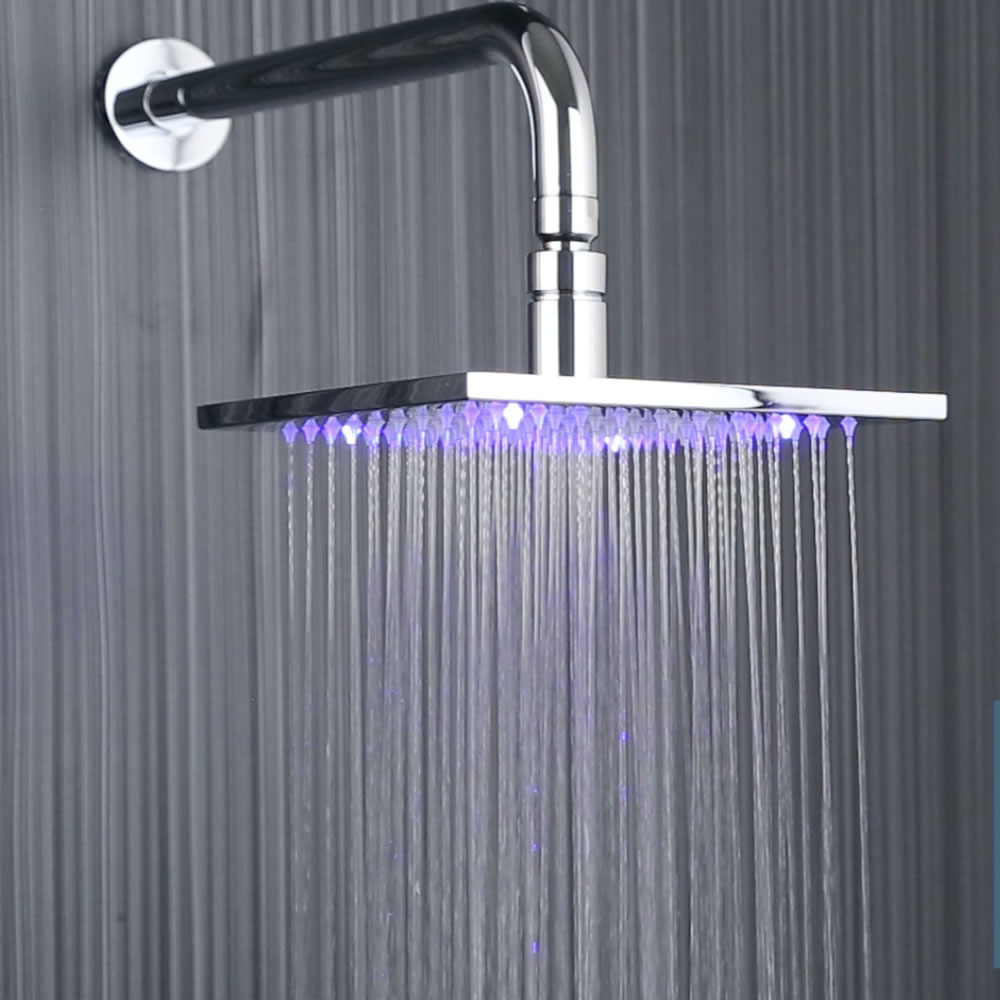 Alcachofa de Ducha LED Fija Cuadrada de 200mm con Brazo de Ducha