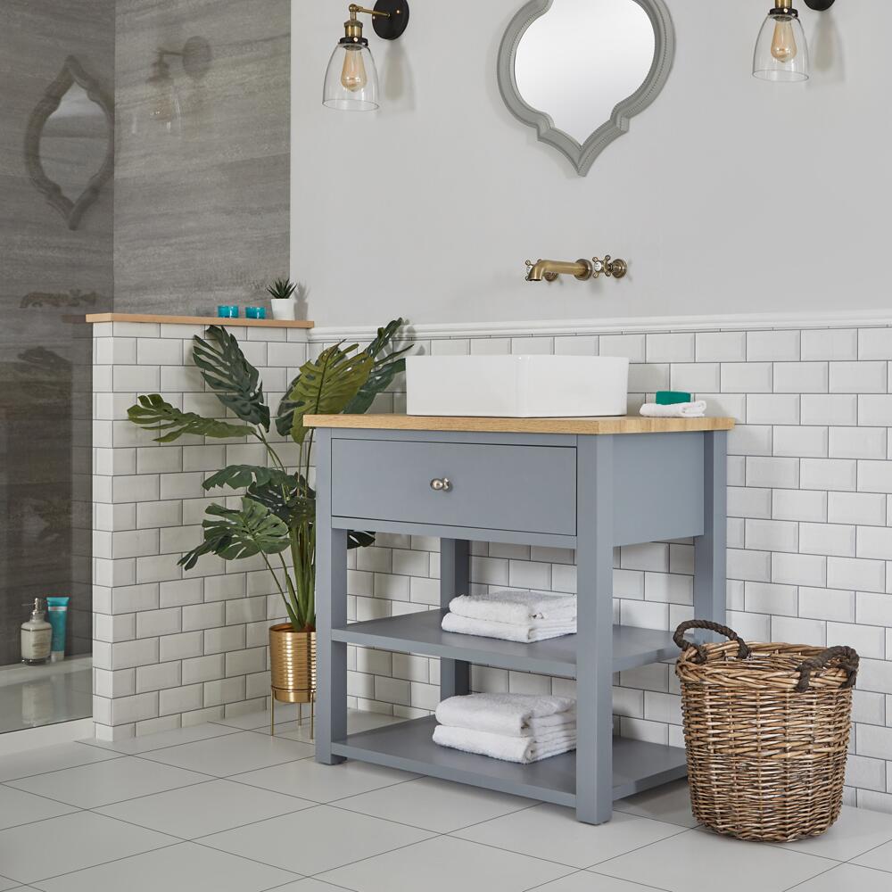 Mueble de Lavabo Compacto Tradicional de 840mm Color Gris Claro con Encimera y Lavabo Sobre Encimera Cuadrado de 360x360mm – Stratford