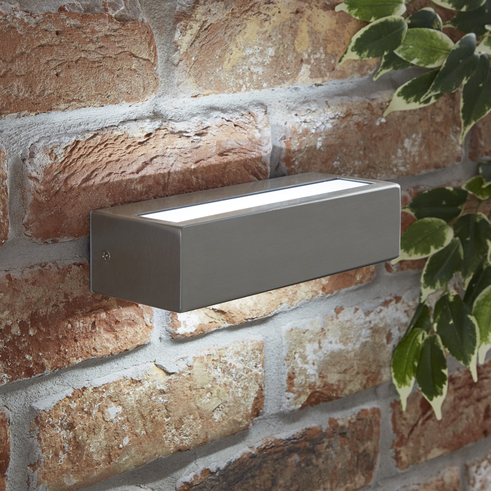 Biard Apliqué Exterior de Acero Inoxidable con LED Integrado - Ternay