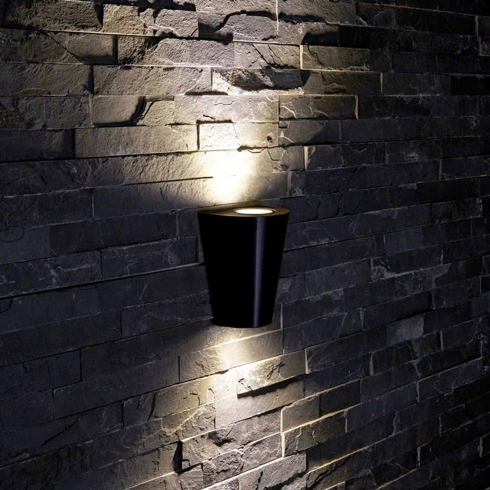 Biard Apliqué de Pared Exterior con Luz Descendente Diseño Cónico Color Negro