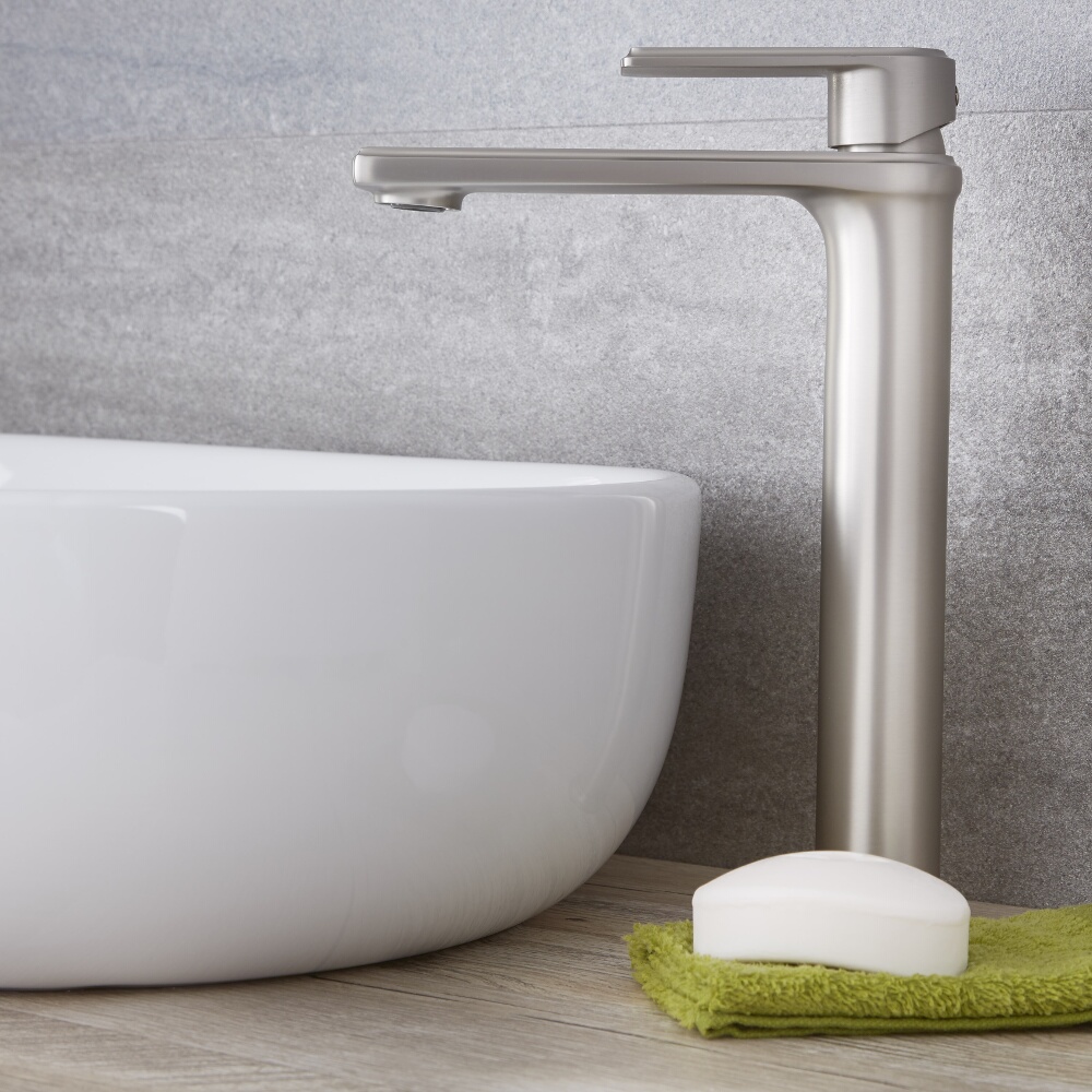 Grifo Mezclador Monoforo Alto de Color Níquel Cepillado para Lavabo - Aldwick