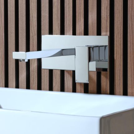 Grifo de Lavabo Moderno Mural - Cromado - Kubix