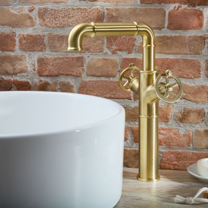 Grifo Mezclador Monoforo Alto para Lavabo en Estilo Industrial - Oro Satinado - Zandra