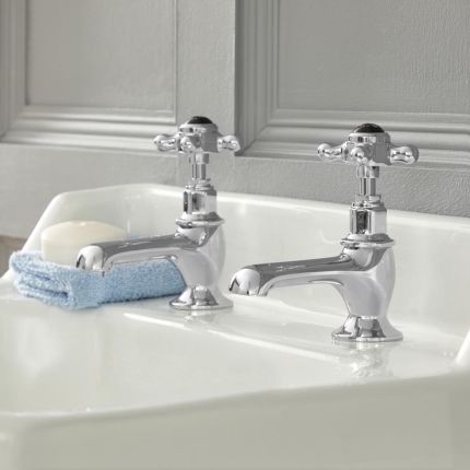 Hudson Reed Elizabeth - Par de Grifos Tradicionales Individuales para Lavabo con Manijas en Cruceta - Negro y Cromado
