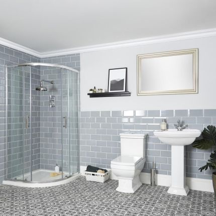 Conjunto de Baño Tradicional Completo con Mampara de Ducha Angular, Inodoro con Cisterna y Lavabo con Pedestal - Chester