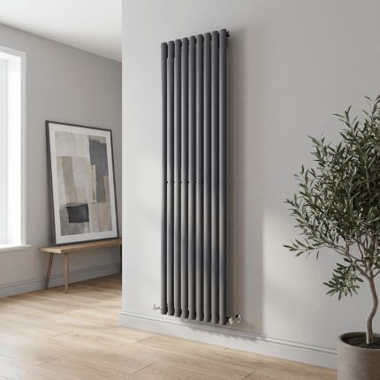 Radiador de Diseño  - Vertical - Altura de 1750mm - Disponible en Distintas Anchuras y Acabados - Sterling Quinn de Hudson Reed