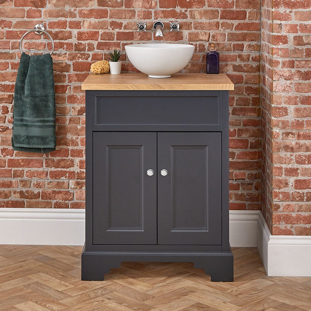 Mueble de Lavabo Tradicional  - 645mm - Selección de Lavabos y Disponible con Manija en Distintos Diseños y Acabados - Thornton