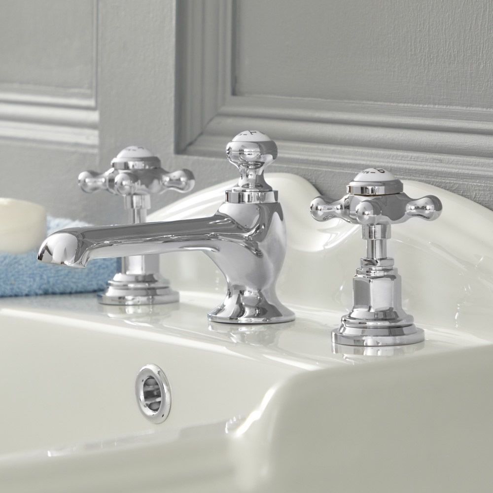 Grifo Mezclador para Lavabo de 3 Agujeros Estilo Tradicional Color Cromado y Blanco Manijas en Cruceta - Elizabeth