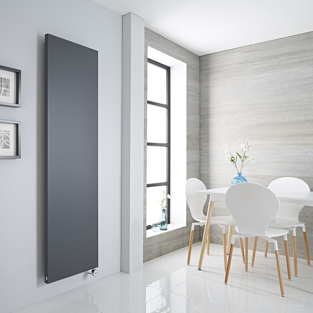 Radiador de Diseño Eléctrico Vertical Antracita - Panel Plano - 1800mm x 500mm (Panel Único) - Rubi - ECOSO de Hudson Reed