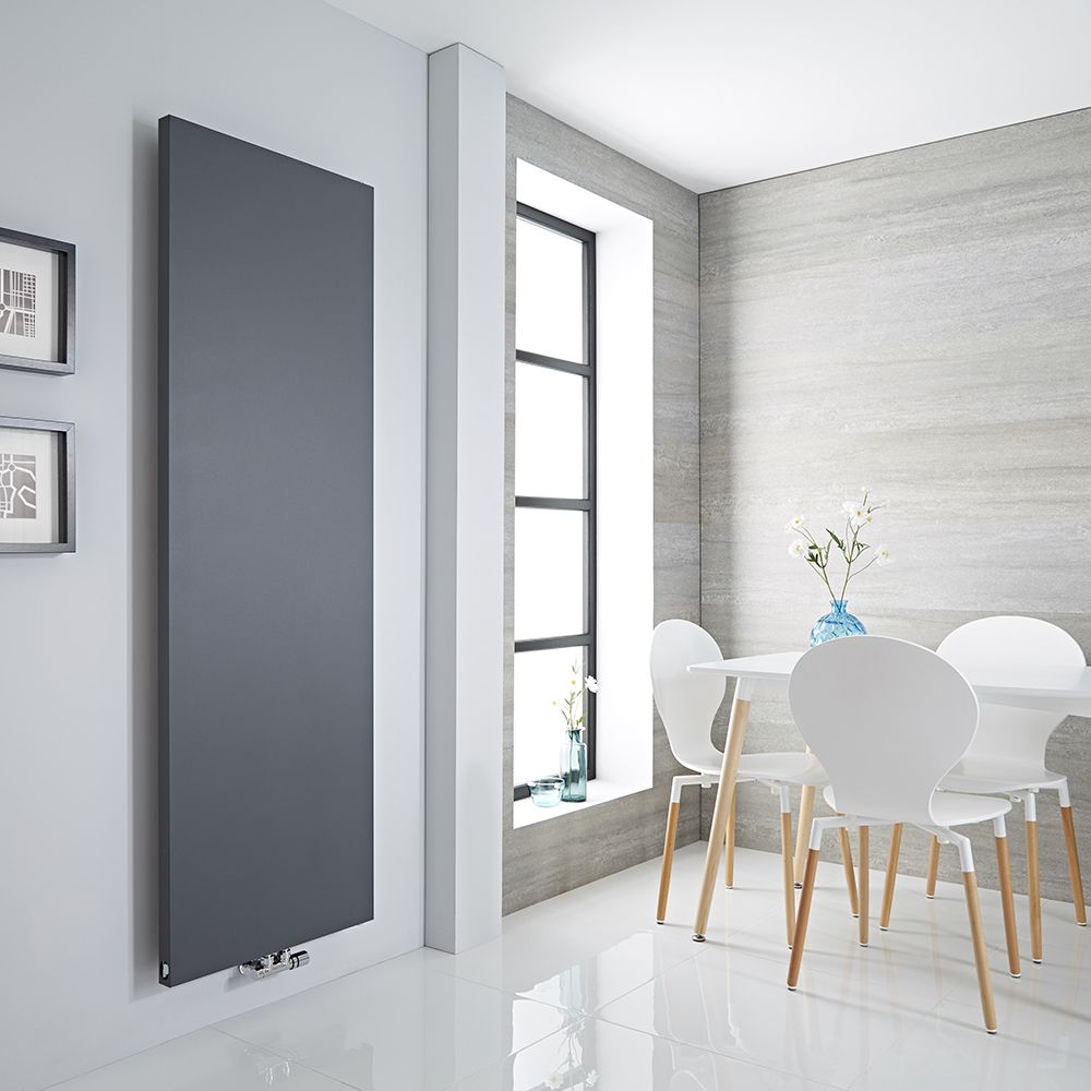 Radiador de Diseño Vertical (Panel Plano) - 1800mm x 600 mm - Antracita - Rubi