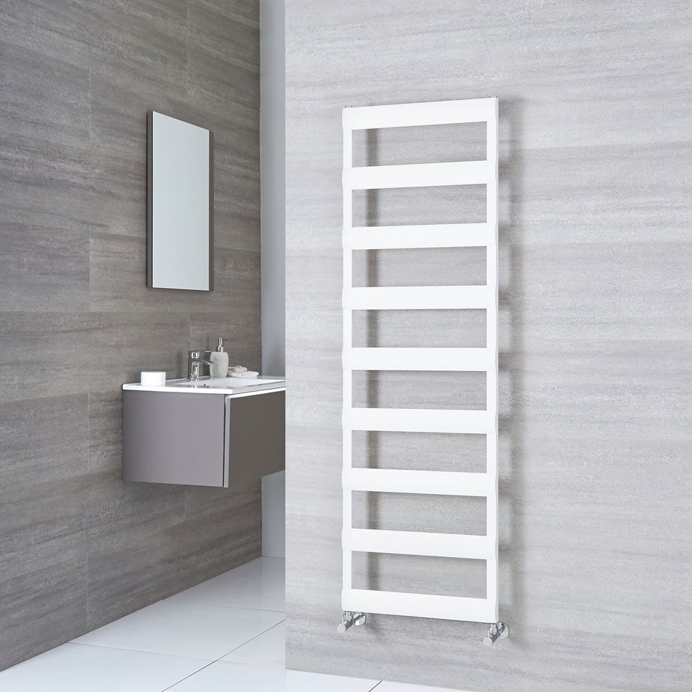 Radiador Toallero Plano - Blanco - Aluminio - 1590mm x 500mm x 36mm - 683 Vatios - Gradus