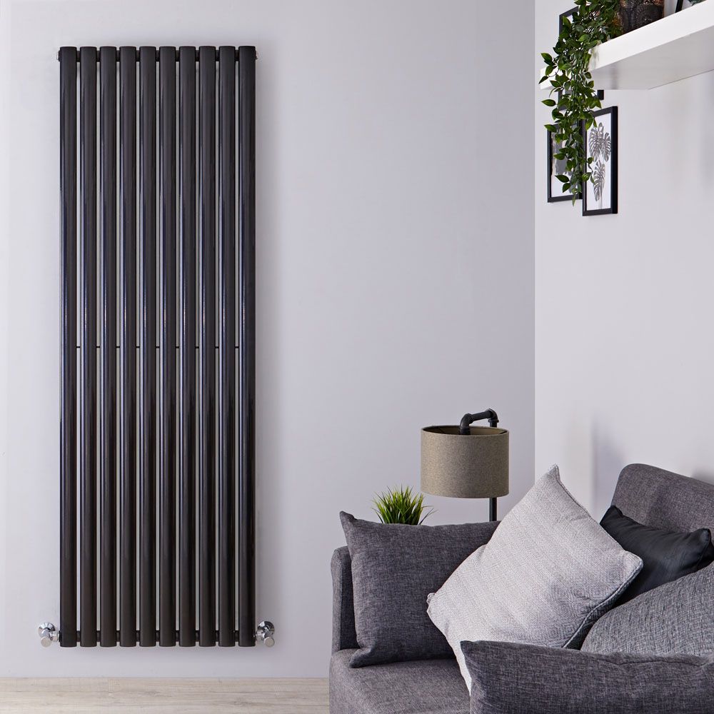 Radiador de Diseño Vertical (Panel Único) - 1780mm x 590 mm - Negro Mate - Revive