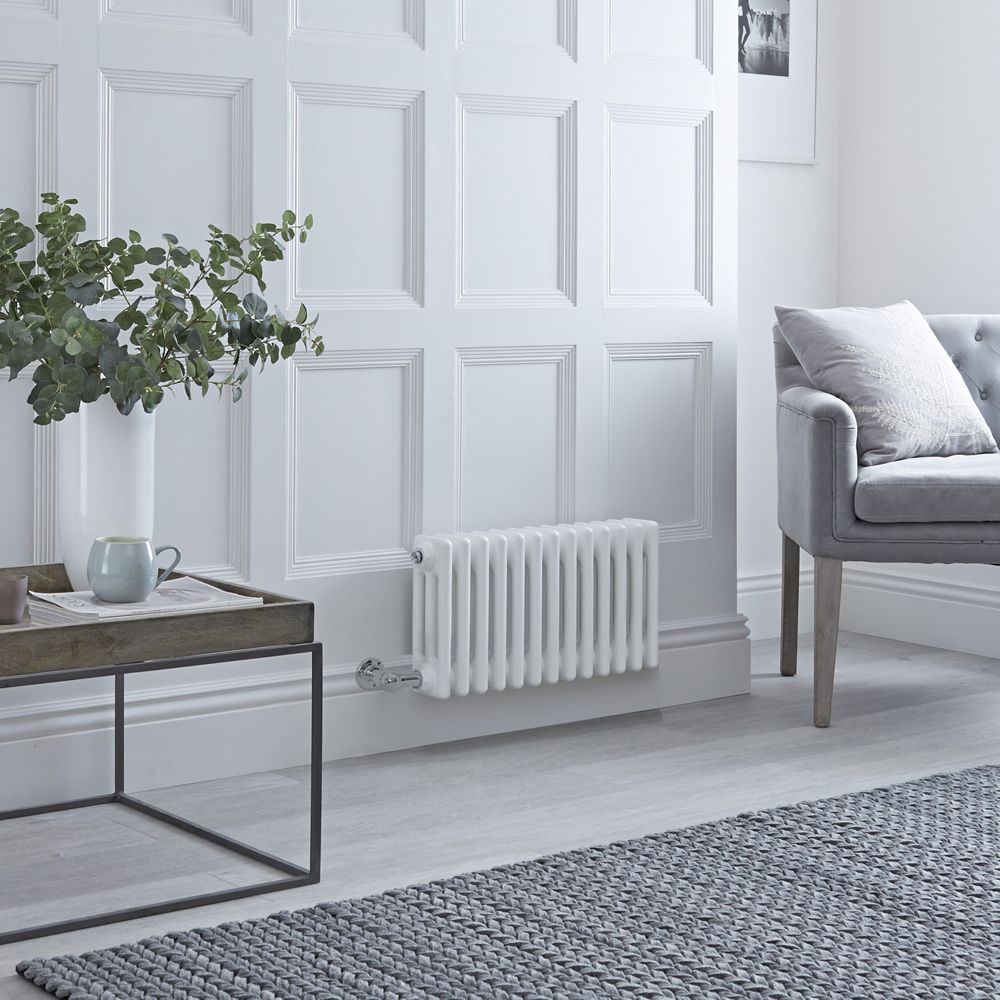 Radiador Eléctrico Tradicional Horizontal con Columnas Triples Blanco - 300mm x 605mm - Disponible con Distintos Termostatos WiFi - Regent