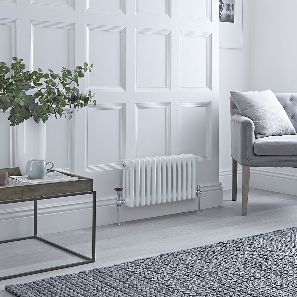 Radiador Horizontal Blanco Tradicional con Columnas Triples - 300mm x 605mm (Columas Triples) - Regent