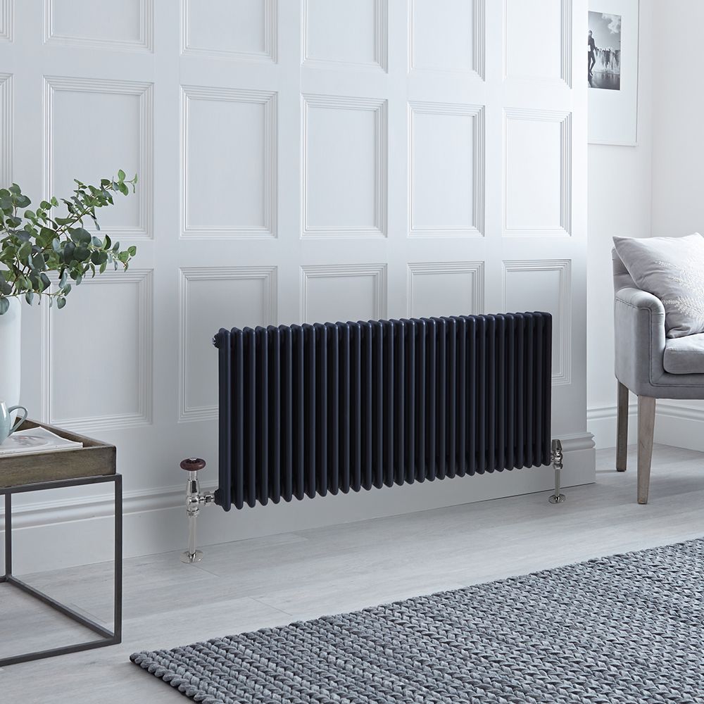 Radiador Horizontal Antracita Tradicional con Columnas Triples - 600mm x 1415mm - Regent