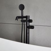 Mezclador Termostático Moderno para Bañeras Exentas - Disponible en Distintos Acabados - Lune