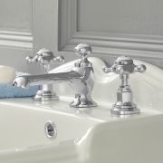 Grifo Mezclador para Lavabo de 3 Agujeros Estilo Tradicional Color Cromado y Blanco Manijas en Cruceta - Elizabeth