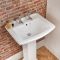 Lavabo de 2 Agujeros con Pedestal de Cerámica Blanca Tradicional con Diseño Cuadrado - Chester