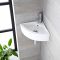 Lavabo Suspendido de Esquina de Cerámica 426x320mm con Grifo Mezclador de Lavabo Cromado - Belstone