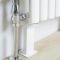 Conjunto de Montaje a Suelo Para Radiadores Sloane y Savy con Columnas en Blanco