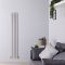 Radiador de Diseño Vertical (Panel Doble) - 1780mm x 236 mm - Gris Claro - Revive