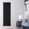 Radiador de Diseño Vertical (Panel Único) 1780mm x 560mm - Negro - Delta