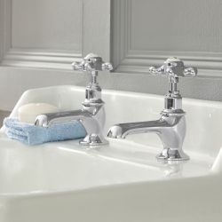 Hudson Reed Elizabeth - Par de Grifos Tradicionales Individuales para Lavabo con Manijas en Cruceta - Disponible en Distintos Acabados 