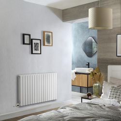 Radiador de Diseño Eléctrico Horizontal Blanco - Altura de 635mm - Disponible en Distintos Tamaños y Termostato Wi-Fi - con Opción de Enchufe o de Conexión a la Red Eléctrica - Sloane Fabricado por ECOSO de Hudson Reed