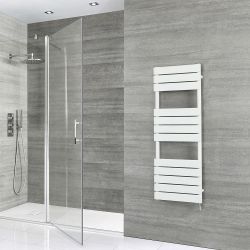 Radiador Toallero Eléctrico deSelección de Tamaños y Elementos - para Conexión a la Red Eléctrica Blanco - Lustro - ECOSO por Hudson Reed