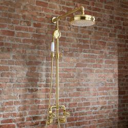 Conjunto de Ducha Completo con Mezclador de Ducha Manual Expuesto en Estilo Industrial con Alcachofa de Ducha Redonda y Telefonillo - Oro Satinado  - Zandra