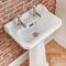 Lavabo Tradicional Richmond - Disponible en Distintas Medidas y con Variedad de Número de Agujeros para la Grifería - Richmond