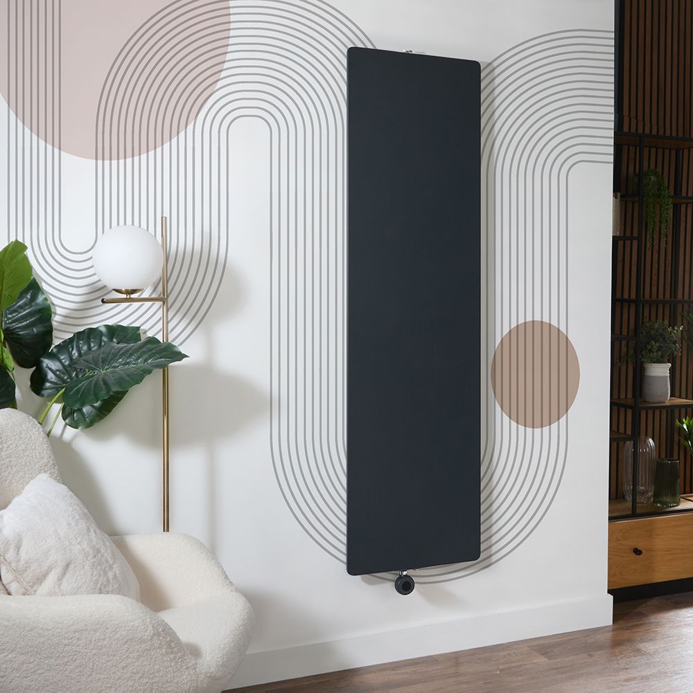 Radiador Eléctrico Vertical de Diseño con Panel Plano - 1800mm - Disponible en Distintas Medidas, Acabados y con Elemento Eléctrico Wi-Fi - Opción con Enchufe o de Conexión a la Red Eléctrica - Ria - Fabricado por ECOSO de Hudson Reed