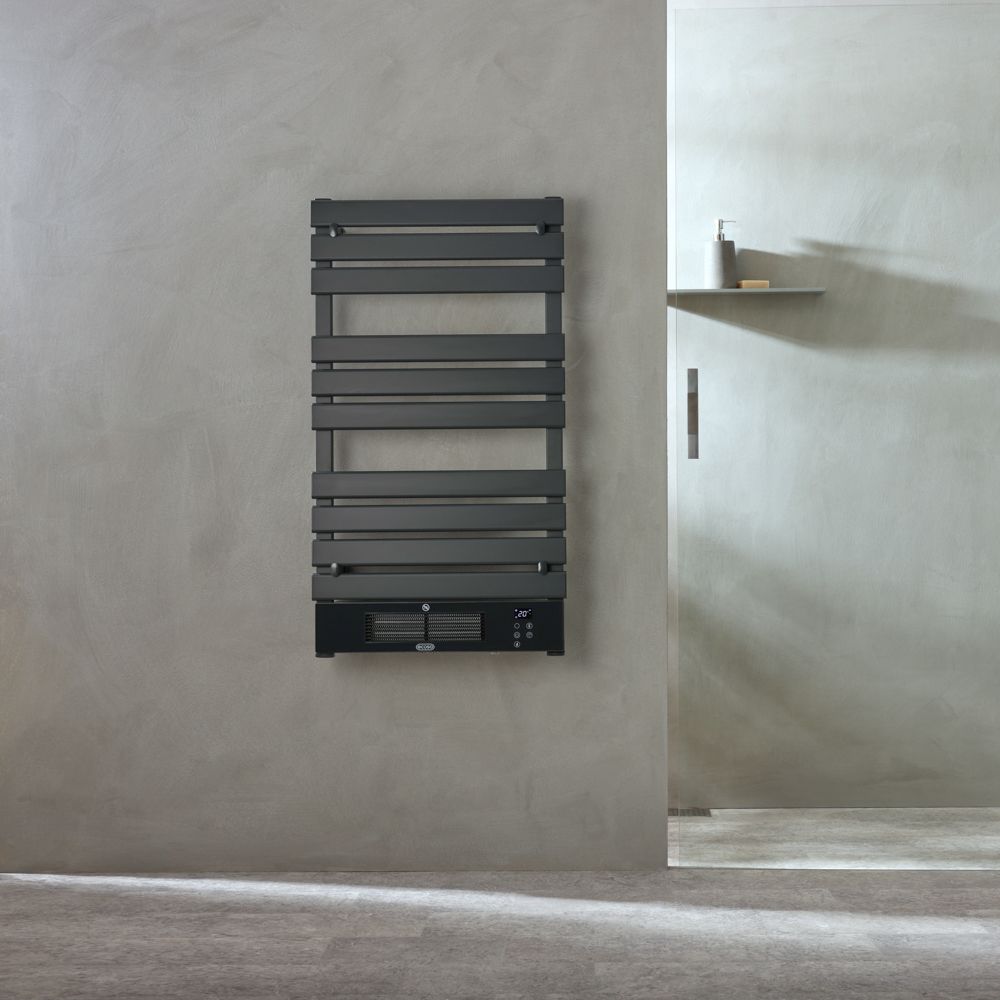 Radiador Toallero Eléctrico Inteligente - Antracita con Ventilador - Disponible en Distintas Medidas - con Opión de Enchufe o de Conexión a la Red Eléctrica - Linus - ECOSO de Hudson Reed