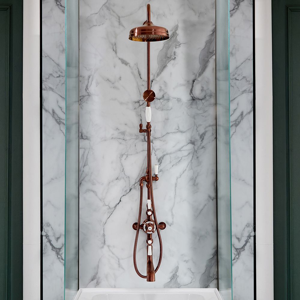 Hudson Reed Elizabeth - Columna de Ducha Tradicional con Barra Deslizante, Mezclador de Ducha Termostático Expuesto de 3 Salidas con Alcachofa, Telefonillo y Llenador de Bañera - Cobre Satinado