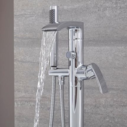 Grifo Mezclador Autoportante con Ducha de Mano para Bañera Independiente - Razor