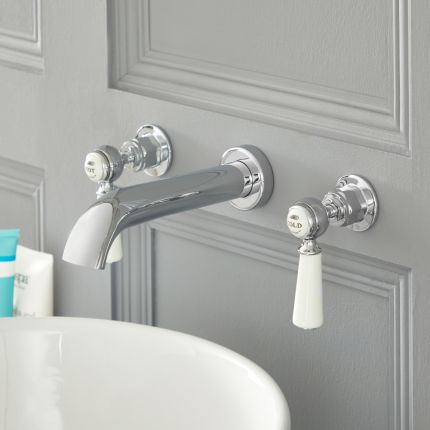 Grifo Mezclador de Pared de 3 Agujeros Tradicional para Lavabo Color Cromado y Blanco con Manijas a Palanca - Elizabeth