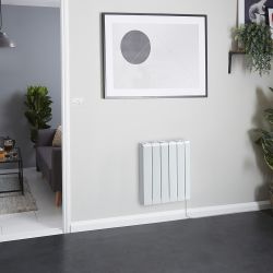 Calefactor Eléctrico con Núcleo de Cerámica - Selección de Tamaños y Acabados - Kera - Fabricado por Ecoso de Hudson Reed