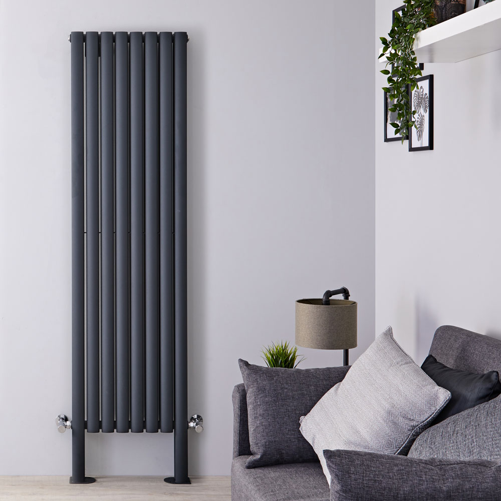 Radiador de Diseño Vertical Doble Con Pies de Soporte - Antracita - 1800mm x 472mm x 78mm - 1637 Vatios - Revive Plus