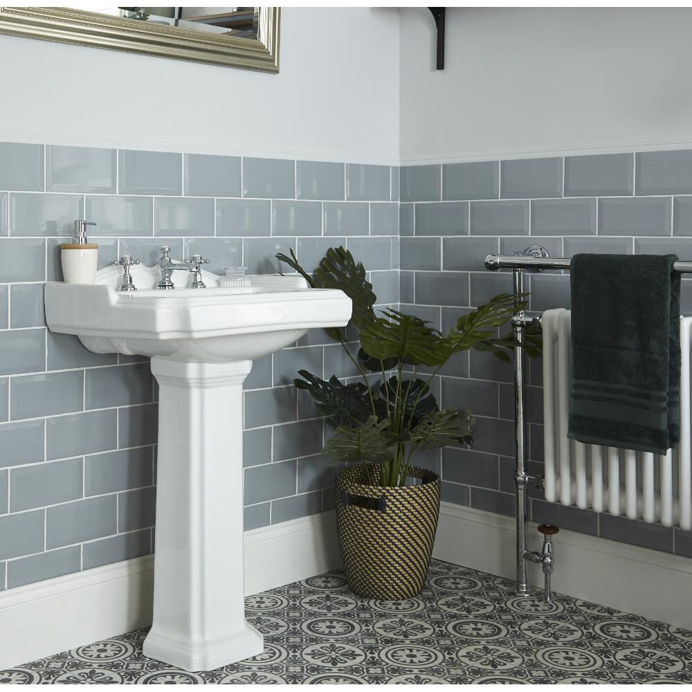 Lavabo con Pedestal Tradicional Realizado de Cerámica Blanca con 3 Agujeros para la Grifería - Oxford