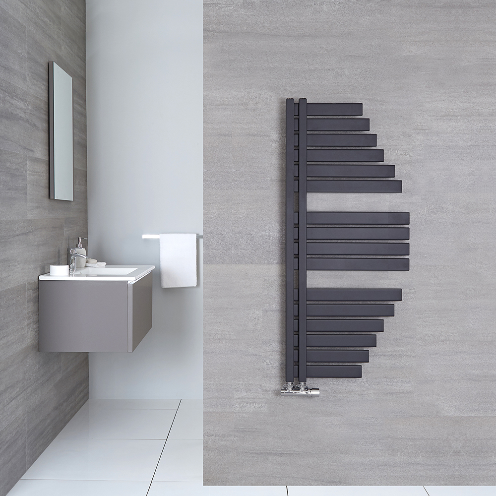 Radiador Toallero de Diseño Vertical - Color Antracita - 1460mm x 547mm - 769 Vatios - Lazio