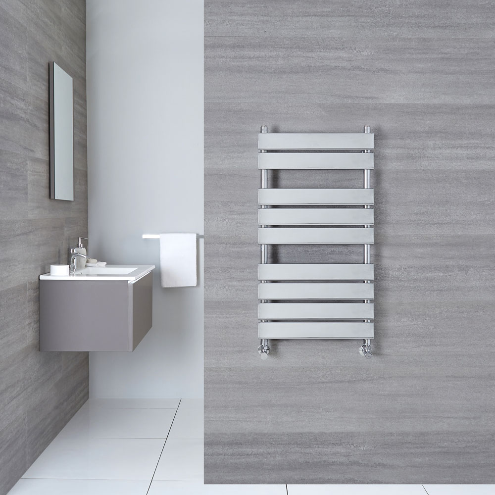 Radiador Toallero Plano - Cromado - 950mm x 500mm x 95mm - 394 Vatios - Elgin